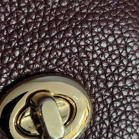 Like New Coach Turnlock Burgandy Leather Shoulder Bag - Picture 12 of 14